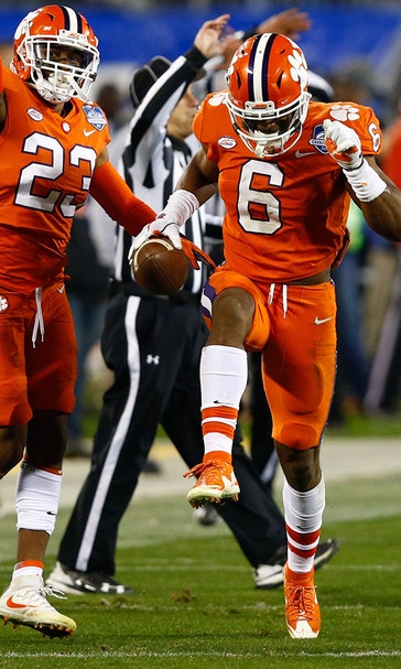Clemson lands No. 1 seed in College Football Playoff, will face Alabama in Sugar Bowl